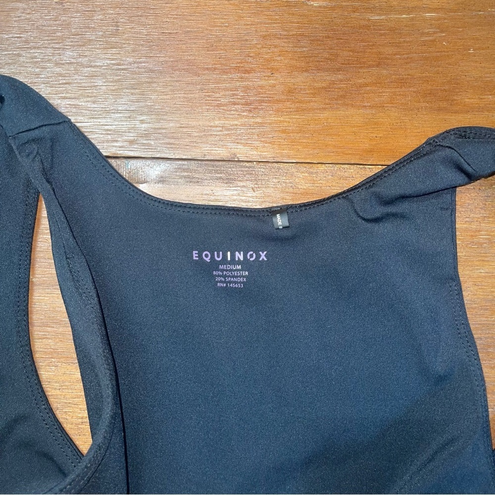 Equinox Zip-front sports bra Black Small - Picture 4 of 6
